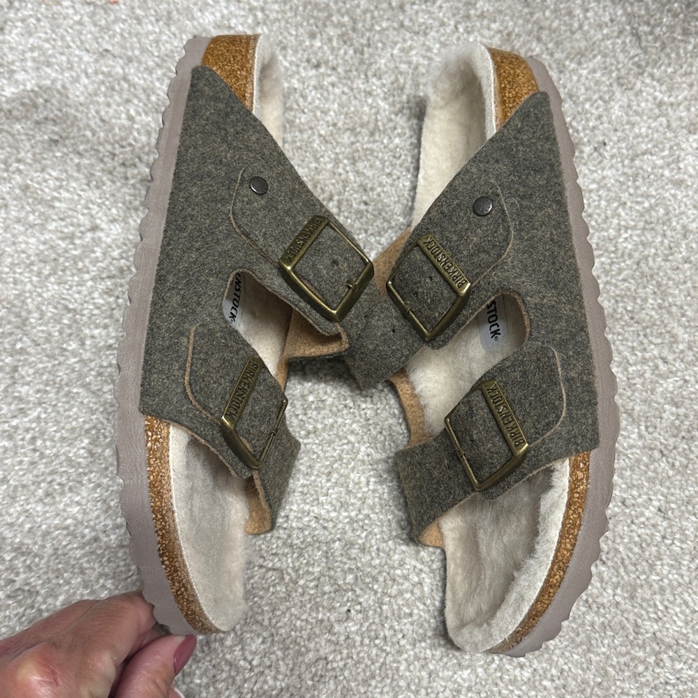 Birkenstock Olive Green Happy Lamb Wool Felt Sandals - Picture 5 of 6